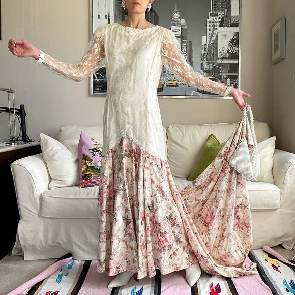 Drop waist/mermaid  floral skirt lace bodice wedding dress/evening gown - Picture 4 of 17